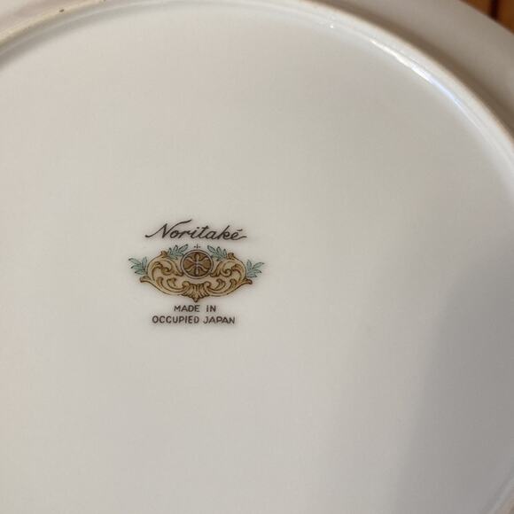 Vintage Noritake Pattern RO2 Salad/Dessert Plates, Set of 4 - Picture 9 of 12